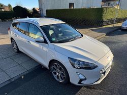 Weiß Gebraucht 2020 Ford Focus Titanium Kombi | 16.900 € (Fairer Preis)