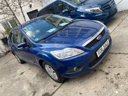 Blau Gebraucht 2009 Ford Focus Style Limousine | 2.666 € (Guter Preis)
