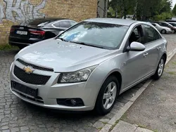 Silber Gebraucht 2010 Chevrolet Cruze Limousine | 2.999 € (Fairer Preis)