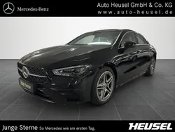 Metalliclack kosmosschwarz Gebraucht 2024 Mercedes CLA200 AMG Coupé | 37.900 € (Fairer Preis)