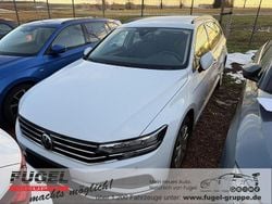 Gletscherweiß metallic Gebraucht 2022 VW Passat Conceptline Kombi | 20.999 € (Superpreis)