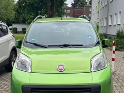 Grün Gebraucht 2011 Fiat Qubo Trekking Van / Kleinbus | 4.800 €