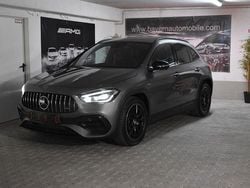 Grau Gebraucht 2022 Mercedes GLA45 AMG AMG SUV | 44.950 € (Guter Preis)