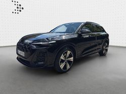 Schwarz (mythosschwarz metallic) Gebraucht 2025 Audi Q5 Premium SUV | 61.500 € (Superpreis)