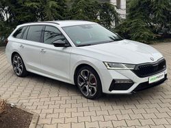 Weiß Gebraucht 2022 Skoda Octavia RS Kombi | 25.990 € (Guter Preis)