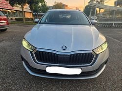 Silber Gebraucht 2022 Skoda Octavia Kombi | 14.875 € (Superpreis)