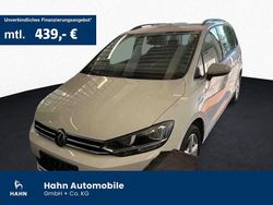 Pure white Gebraucht 2021 VW Touran Comfortline Van / Kleinbus | 26.930 € (Fairer Preis)
