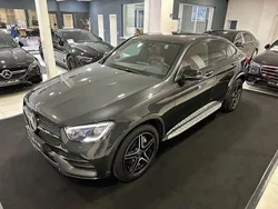 Grau Gebraucht 2019 Mercedes GLC300 AMG line Coupé | 40.900 € (Etwas zu teuer)