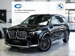 Saphirschwarz Gebraucht 2023 BMW iX1 xLine SUV | 37.999 € (Guter Preis)