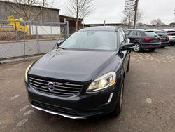 Grau Gebraucht 2015 Volvo XC60 Momentum SUV | 12.000 € (Superpreis)