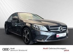 Grau (metallic) Gebraucht 2019 Mercedes C300 Avantgarde Limousine | 27.900 € (Superpreis)