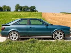 Grün Gebraucht 1991 Audi Coupé Coupé | 8.500 €