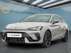 Grau Gebraucht 2025 Cupra Leon Kombi | 40.949 € (Guter Preis)