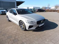 Silber Gebraucht 2024 Volvo S60 Limousine | 53.300 €