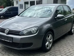 Grau Gebraucht 2010 VW Golf VI Comfortline Limousine | 5.700 € (Fairer Preis)