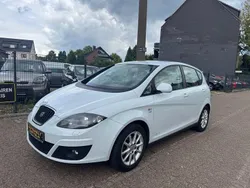 Weiß Gebraucht 2013 Seat Altea Ecomotive Van / Kleinbus | 5.990 € (Fairer Preis)