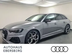 Nardograu Neu 2024 Audi RS4 Ambiente Kombi | 120.990 € (Fairer Preis)