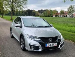 Grau Gebraucht 2015 Honda Civic Limousine | 14.900 € (Teuer)