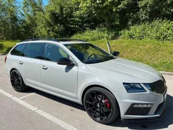 Grau Gebraucht 2020 Skoda Octavia RS Kombi | 25.890 € (Guter Preis)