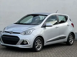 Silber Gebraucht 2014 Hyundai i10 Style Kleinwagen | 9.990 € (Fairer Preis)