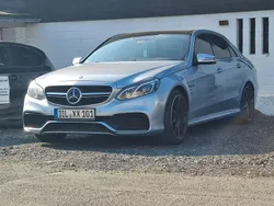 Silber Gebraucht 2013 Mercedes E63 AMG AMG Limousine | 27.300 € (Fairer Preis)