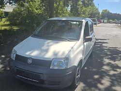 Weiß Gebraucht 2009 Fiat Panda Kleinwagen | 2.300 € (Fairer Preis)