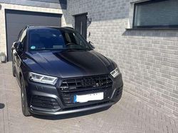 Grau Gebraucht 2019 Audi Q5 Sport SUV | 27.400 € (Fairer Preis)