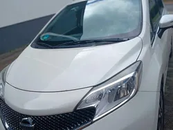 Weiß Gebraucht 2015 Nissan Note Tekna Van / Kleinbus | 10.000 € (Teuer)