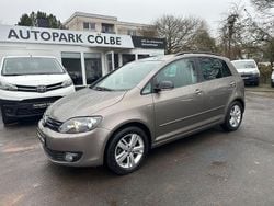 Braun Gebraucht 2012 VW Golf VII Match Limousine | 6.999 € (Guter Preis)