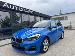 Blau Gebraucht 2022 BMW 220 Gran Tourer M Sport Van / Kleinbus | 27.900 € (Etwas zu teuer)