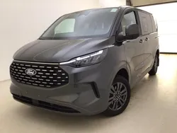 Magneticgrau (metallic) Gebraucht 2025 Ford Tourneo Custom Titanium Limousine | 46.799 €