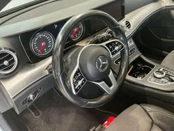 Grau Gebraucht 2019 Mercedes E220 Avantgarde Kombi | 22.200 € (Superpreis)