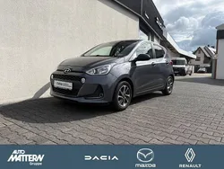 Grau Gebraucht 2019 Hyundai i10 YES! Kleinwagen | 12.490 € (Fairer Preis)
