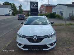 Weiß Gebraucht 2020 Renault Mégane IV LIMITED Kombi | 7.850 € (Fairer Preis)