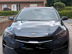 Blau Gebraucht 2021 Kia XCeed SUV | 18.000 € (Fairer Preis)