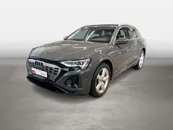 Magnetgrau Gebraucht 2024 Audi Q8 e-tron S-Line SUV | 54.420 € (Fairer Preis)