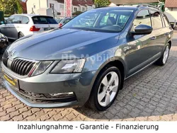 Grau Gebraucht 2018 Skoda Octavia Clever Kombi | 16.950 € (Fairer Preis)