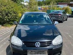 Schwarz Gebraucht 2006 VW Golf V Trendline Kleinwagen | 1.299 € (Guter Preis)