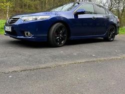 Blau Gebraucht 2012 Honda Accord Type S Limousine | 15.000 € (Teuer)