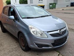 Grau Gebraucht 2007 Opel Corsa Limousine | 2.399 € (Etwas zu teuer)