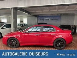 Rot Gebraucht 2008 Alfa Romeo 159 Ti Limousine | 5.800 € (Fairer Preis)