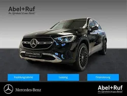 Lack obsidianschwarz (metallic) Gebraucht 2023 Mercedes GLC300e Avantgarde SUV | 59.249 € (Fairer Preis)