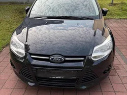 Schwarz Gebraucht 2013 Ford Focus SYNC Edition Limousine | 3.700 € (Fairer Preis)
