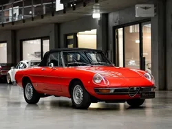 Rot Gebraucht 1974 Alfa Romeo Spider Cabrio | 33.900 €