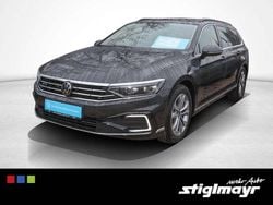 Grau Gebraucht 2022 VW Passat GTE Kombi | 25.970 € (Fairer Preis)