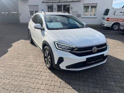 Pure white Gebraucht 2022 VW Taigo Life SUV | 18.399 € (Fairer Preis)