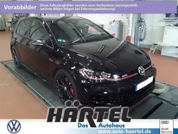 Deep black perleffekt, pearl effect Gebraucht 2019 VW Golf VII GTI Limousine | 27.400 € (Fairer Preis)