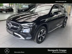 Lack obsidianschwarz Gebraucht 2024 Mercedes GLC300e SUV | 64.890 € (Fairer Preis)