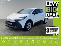 Schneeweiß Gebraucht 2024 Toyota C-HR Business Edition SUV | 25.887 € (Superpreis)