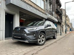 Silber Gebraucht 2019 Toyota RAV4 Plus SUV | 19.500 €